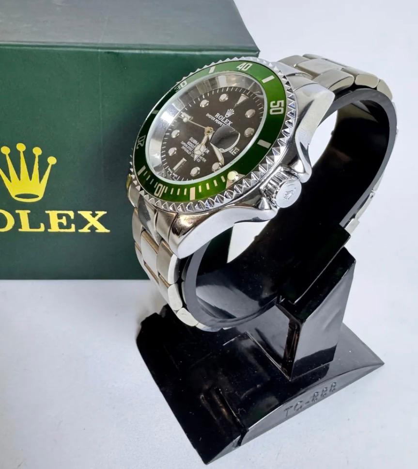 Rolex Submariner Green Bezel – Black Dial Watch